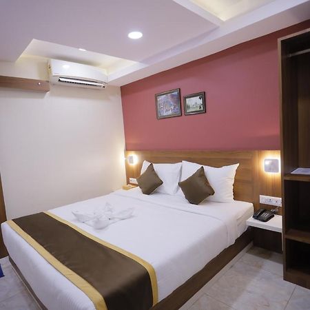 The Avenue Hotel Ballygunge Calcuta Exterior foto