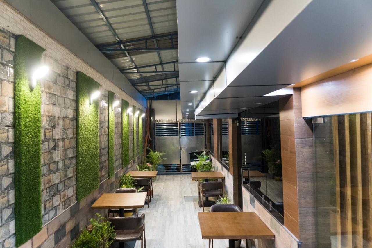 The Avenue Hotel Ballygunge Calcuta Exterior foto
